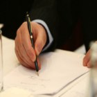Российское правительство предлагает упростить сделки с недвижимостью Российское правительство предлагает упростить сделки с недвижимостью